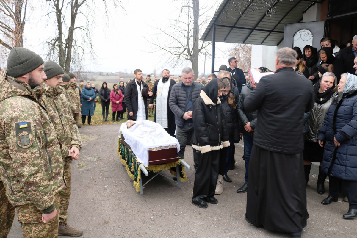 Війна забрала життя батька й сина: на Волині попрощалися з 22-річним спецпризначенцем Назаром Кравчуком