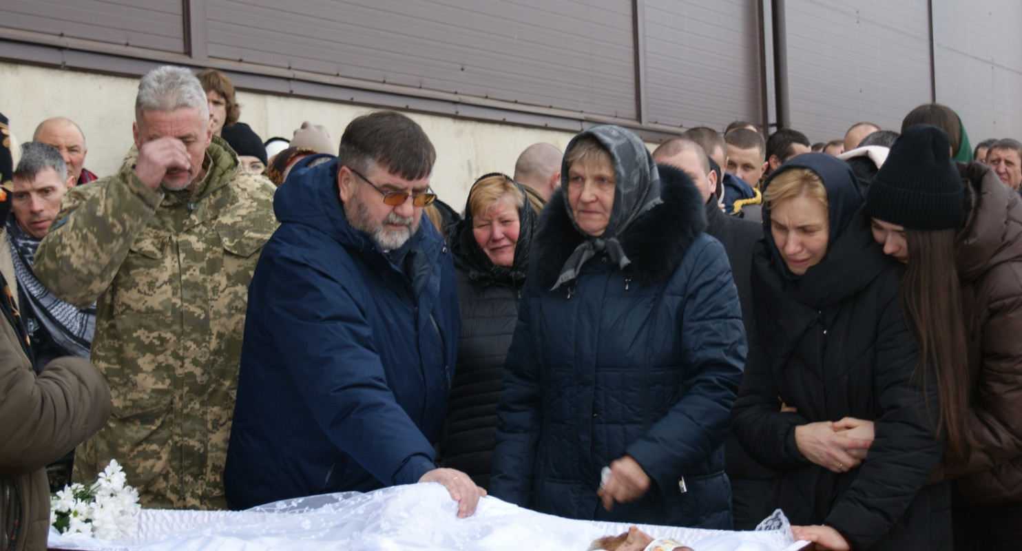 Навіки 44: на Волині попрощалися з Героєм Анатолієм Репшем