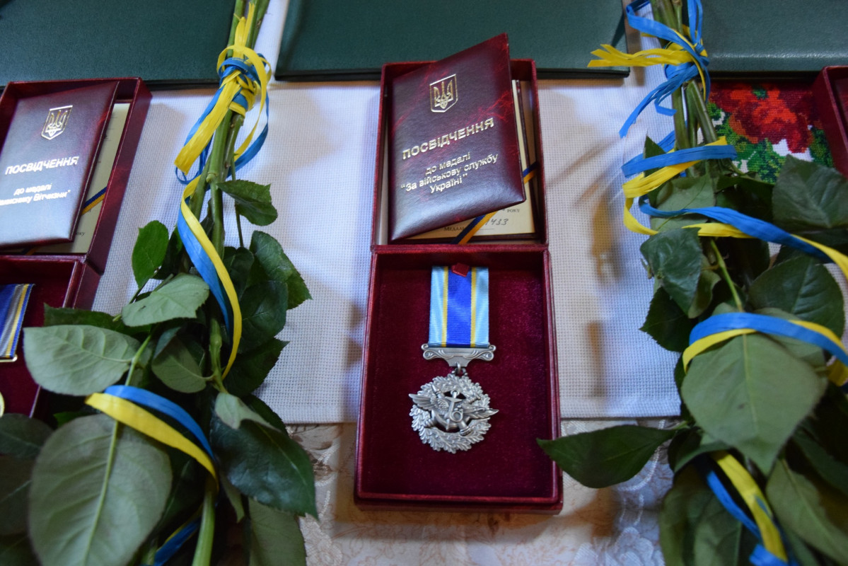 На Волині вручили державні нагороди родинам загиблих військових-прикордонників