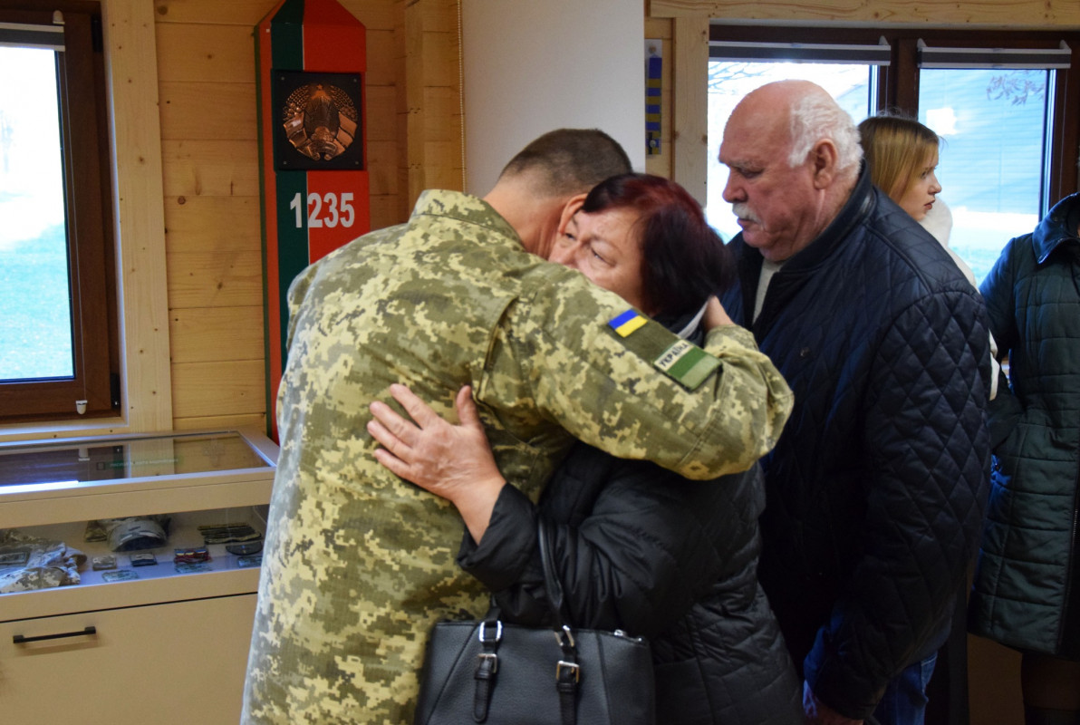 На Волині рідним загиблих за Україну прикордонників передали державні нагороди