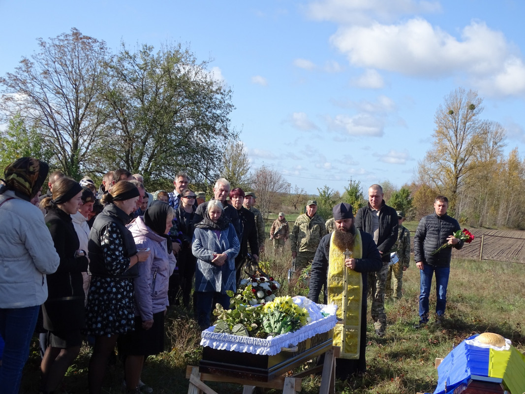 Волинь втратила ще одного воїна: в останню земну дорогу провели Героя Миколу Ковальчука