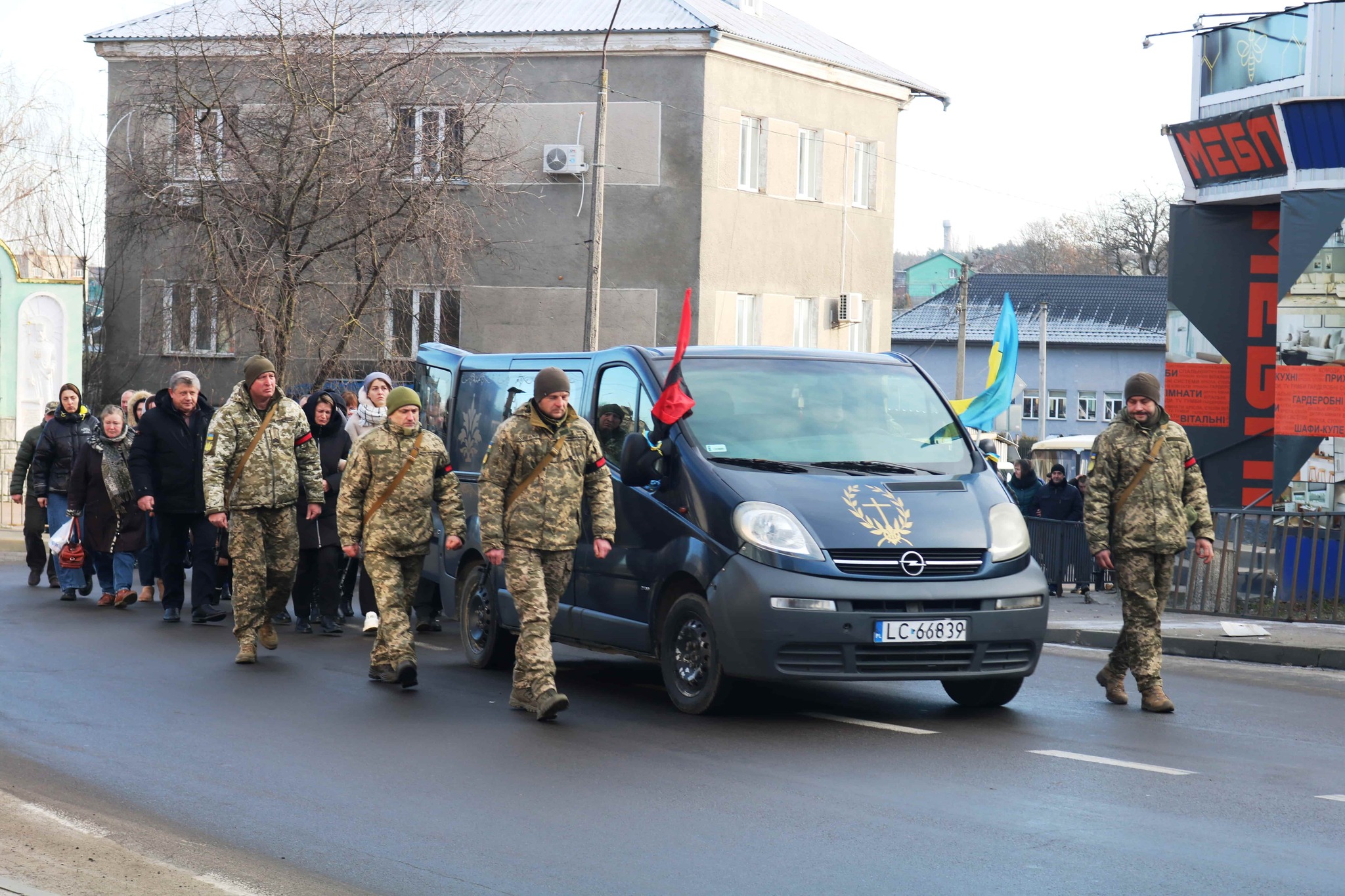 Спільна втрата для двох громад: на Волині попрощалися з полеглим воїном Валерієм Гриневичем