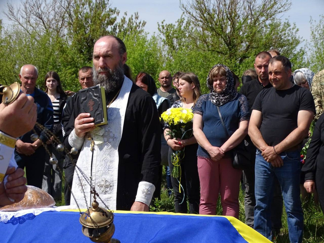 Родина дочекалася Героя - волиняни попрощалися із полеглим Героєм Василем Криницьким