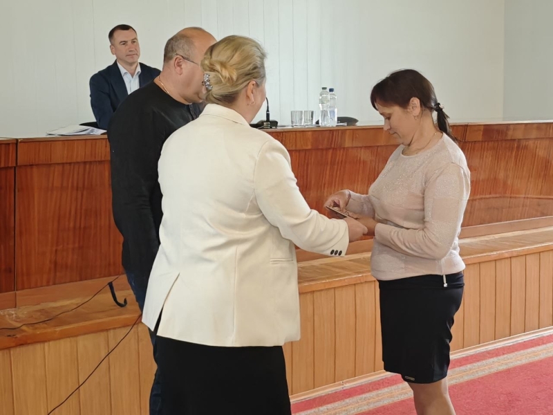 У громаді на Волині 15 жінок отримали почесне звання «Мати-героїня»