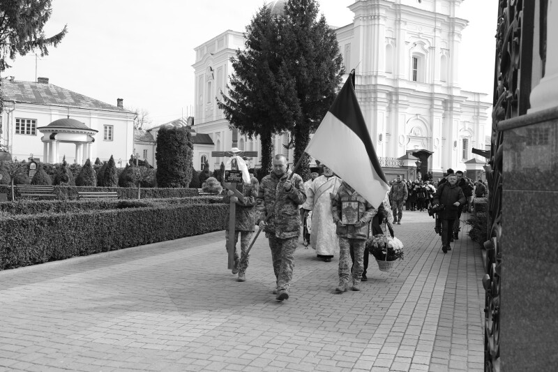 Назавжди 34: у Луцьку попрощалися з Героєм Едуардом Ковальчуком