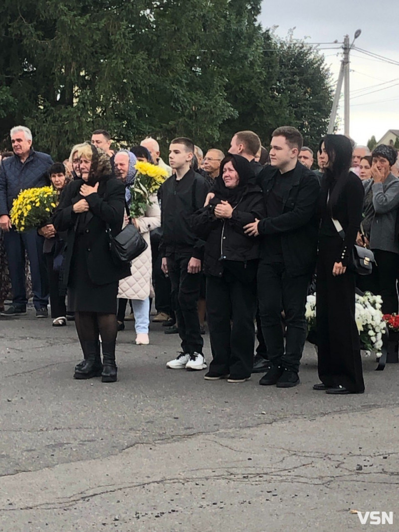 Разом із ним загинули ще двоє полковників: у Зимненському монастирі відспівали офіцера Олександра Никитюка