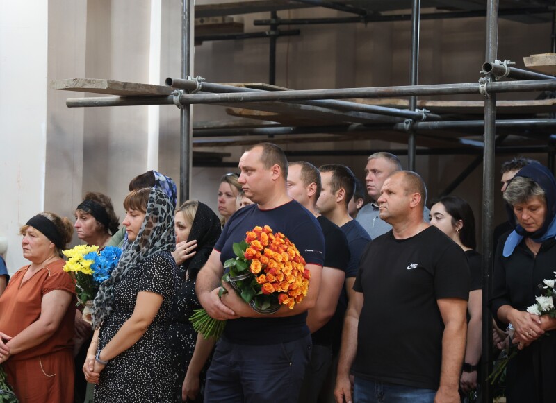 Навіки 33: у Луцьку в останню дорогу провели полеглого Героя Юрія Васюка