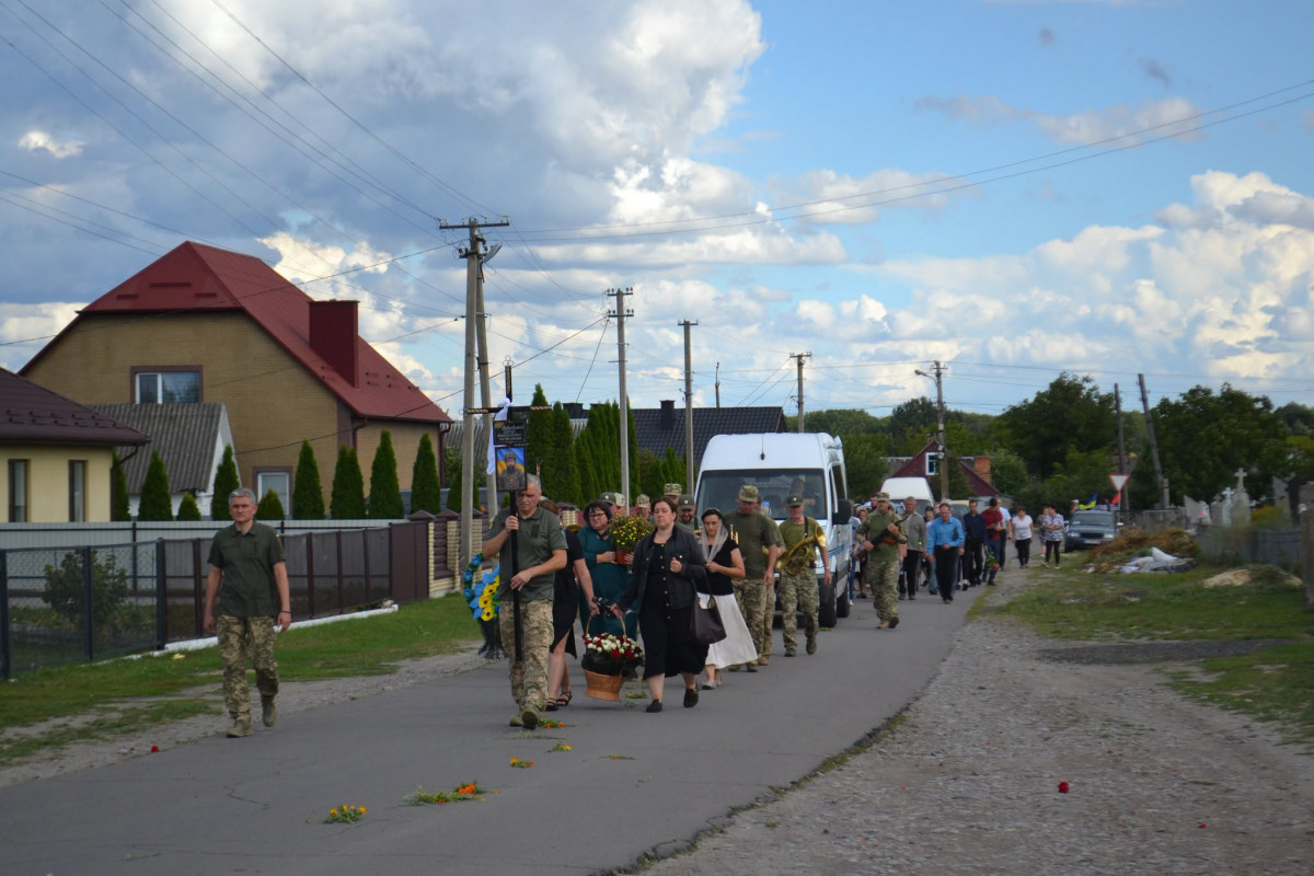Понад рік вважався зниклим безвісти: на Волині поховали Героя Сергія Павловського