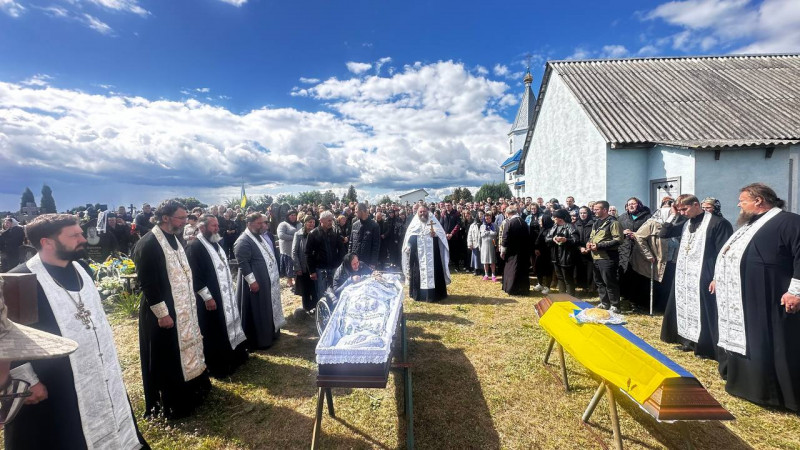 Загинув за трагічних обставин: на Волині поховали молодого командира Вадима Соколовського