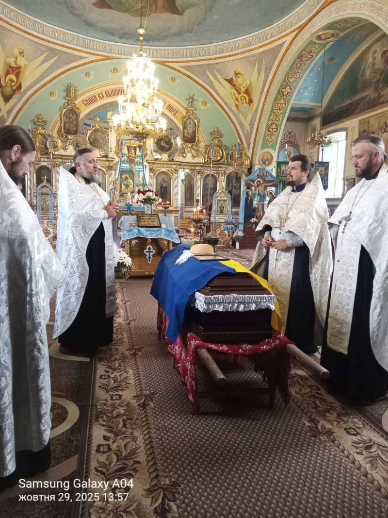 На Волині попрощалися із захисником Іваном Воронюком, який тривалий час вважався зниклим безвісти