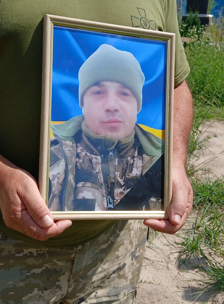 Героя повернули під час обміну тілами загиблих: на Волині в останню дорогу провели Івана Заблоцького