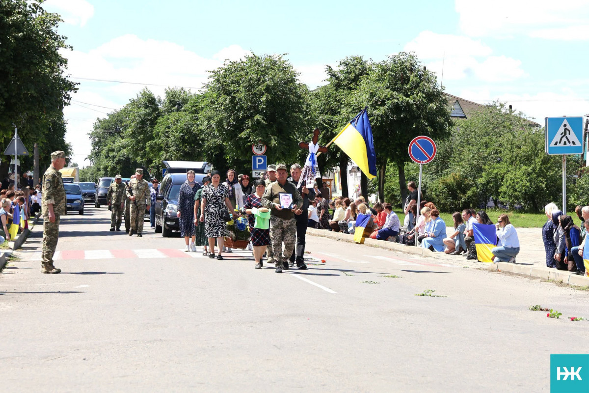 Брат полеглого Героя нині на фронті: на Волині попрощалися з військовослужбовцем Іваном Сокиркою