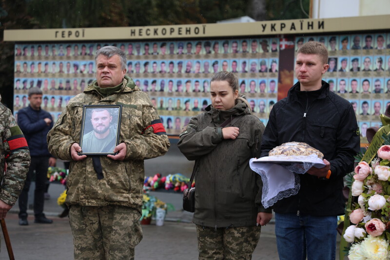 Загинув у вересні минулого року: у Луцьку попрощались з Героєм Дмитром Загурним