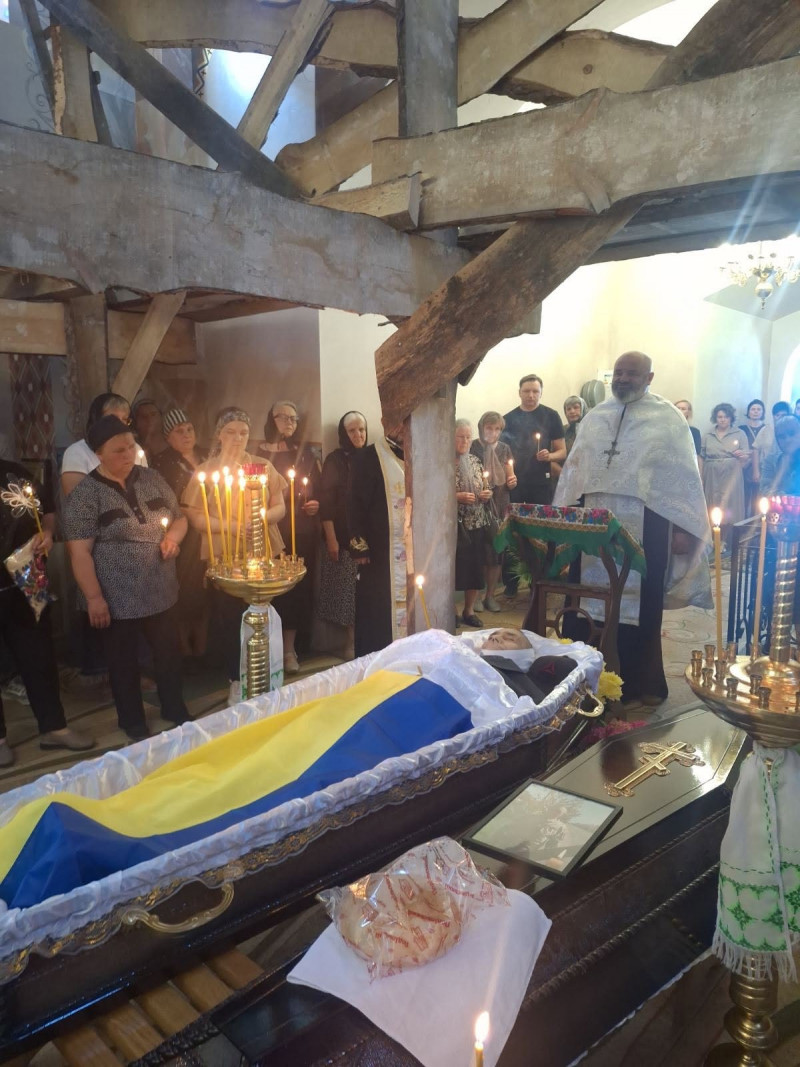 Серце зупинилося у лікарні: у Луцькому районі провели в останню путь капітана Олександра Ольховича