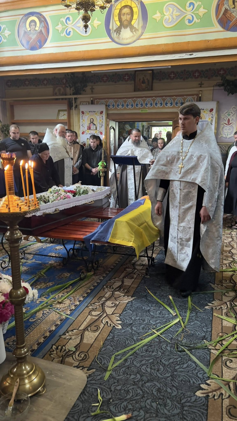 Помер, перебуваючи на реабілітації: на Волині поховали воїна Андрія Тимощука