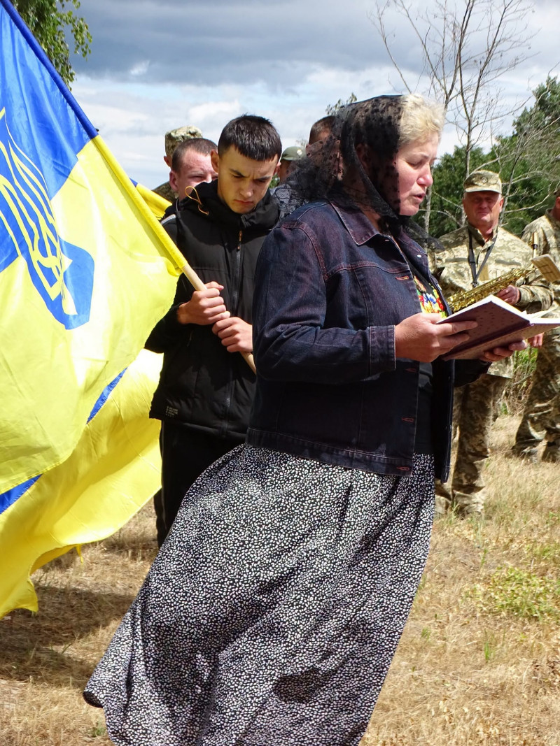 Через майже два роки після загибелі на Волині поховали Героя Валерія Кікавського