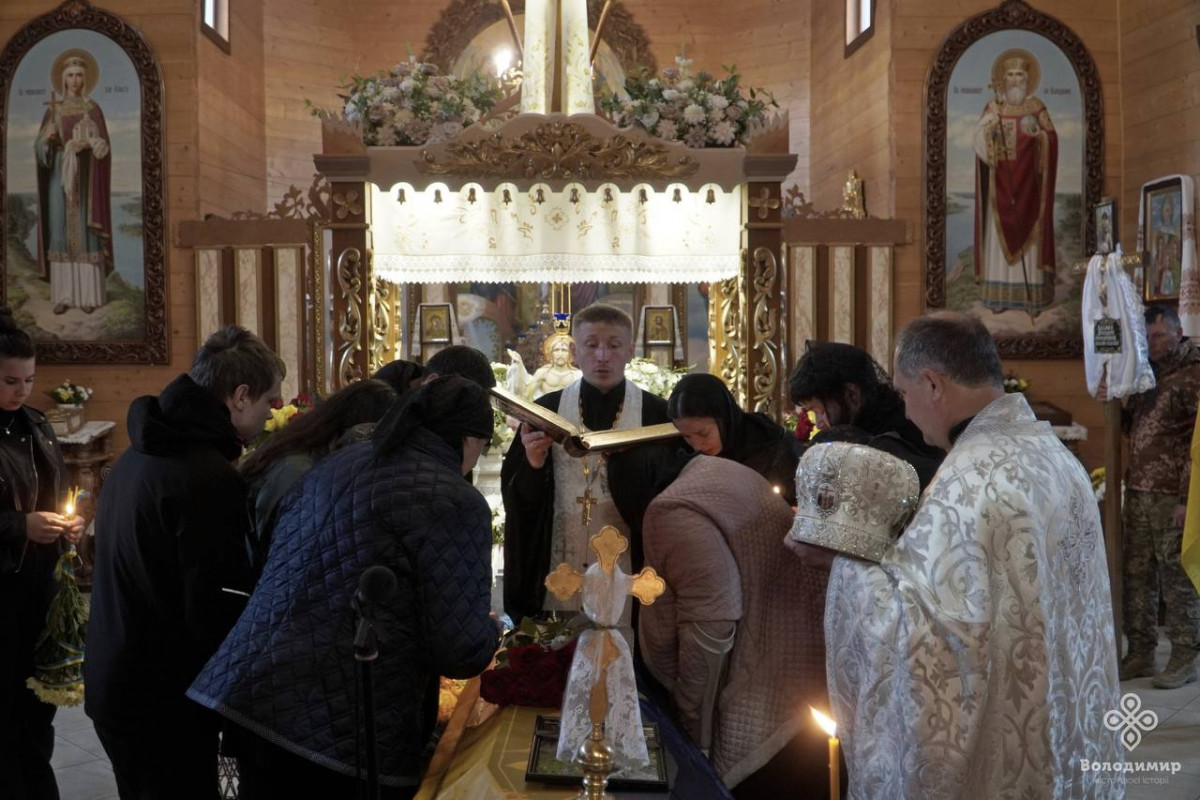 Життя обірвалося під час лікування: на Волині поховали молодого військовослужбовця Дмитра Олівка