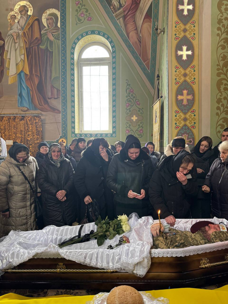 Серце воїна зупинилося у день його народження: на Волині поховали Героя Юрія Павляка