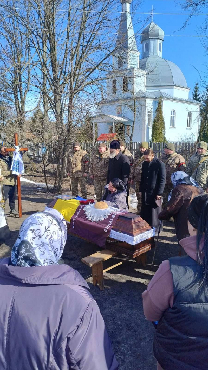 Тривалий час вважався зниклим безвісти: на Волині поховали Героя Богдана Тюхтея