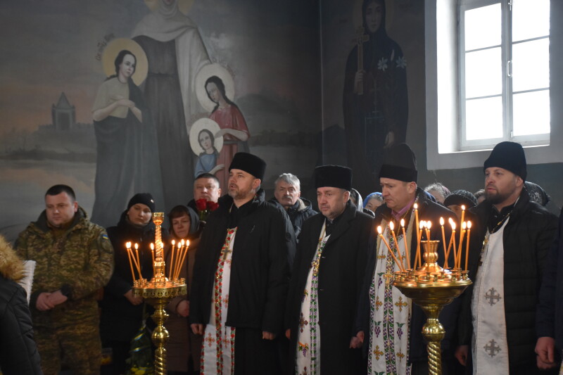 Навіки 47: у Луцькому районі попрощалися з Героєм Миколою Мандзюком