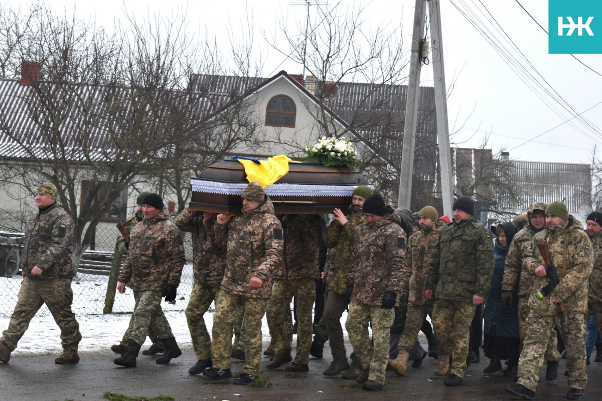 Серце воїна не витримало побаченого й пережитого: на Волині поховали Героя Олександра Куринчука