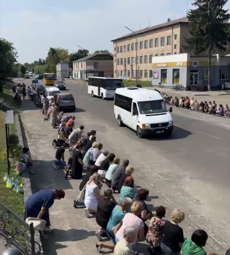 Загинув на Донеччині: у Луцькому районі прощаються з Володимиром Охримчуком