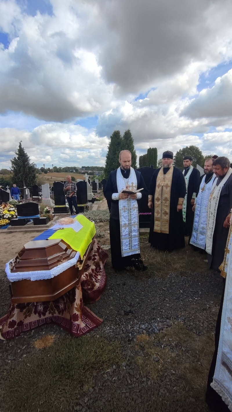 Загинув два роки тому: на Волині попрощалися з 32-річним захисником Сергієм Гальцовим