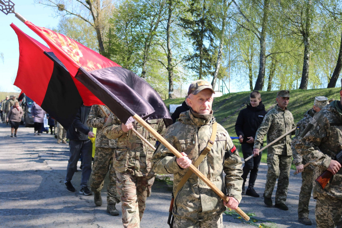 На Волині провели в останню дорогу захисника Івана Гутверта
