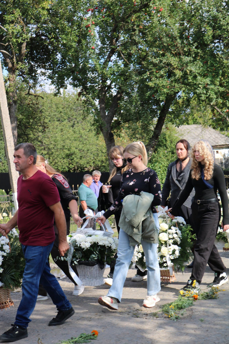 Загинув понад півтора року тому у Курській області: на Волині поховали захисника Миколу Собчука