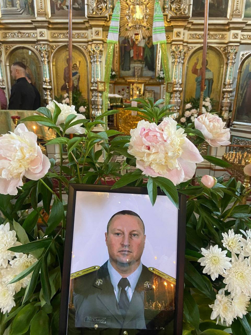 Загинув на Харківщині: на Волині поховали Героя Андрія Лепського