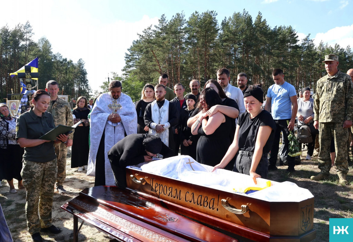 Життя обірвала ДТП: на Волині попрощалися з молодим військовим Олександром Круковцем