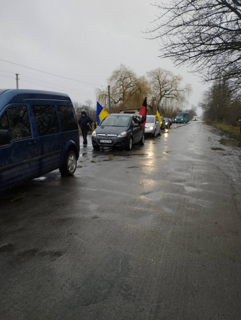 Серце зупинилося на Донеччині: волиняни провели в останню дорогу Героя Володимира Баглая