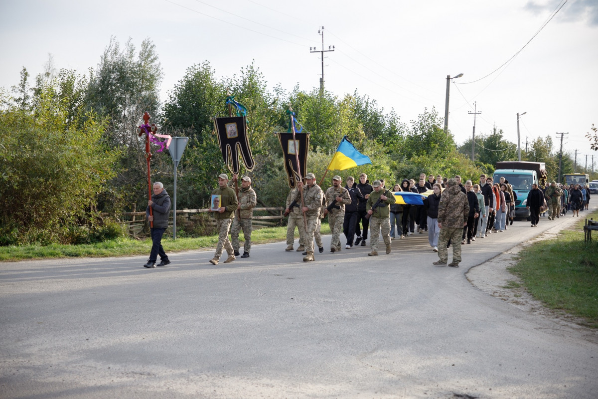 Загинув в бою за Україну: на Волині попрощалися з Героєм Олександром Синяговським