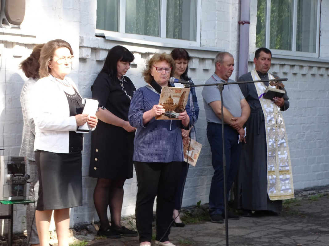 У ліцеї на Волині відкрили меморіальні дошки чотирьом полеглим Героям-випускникам