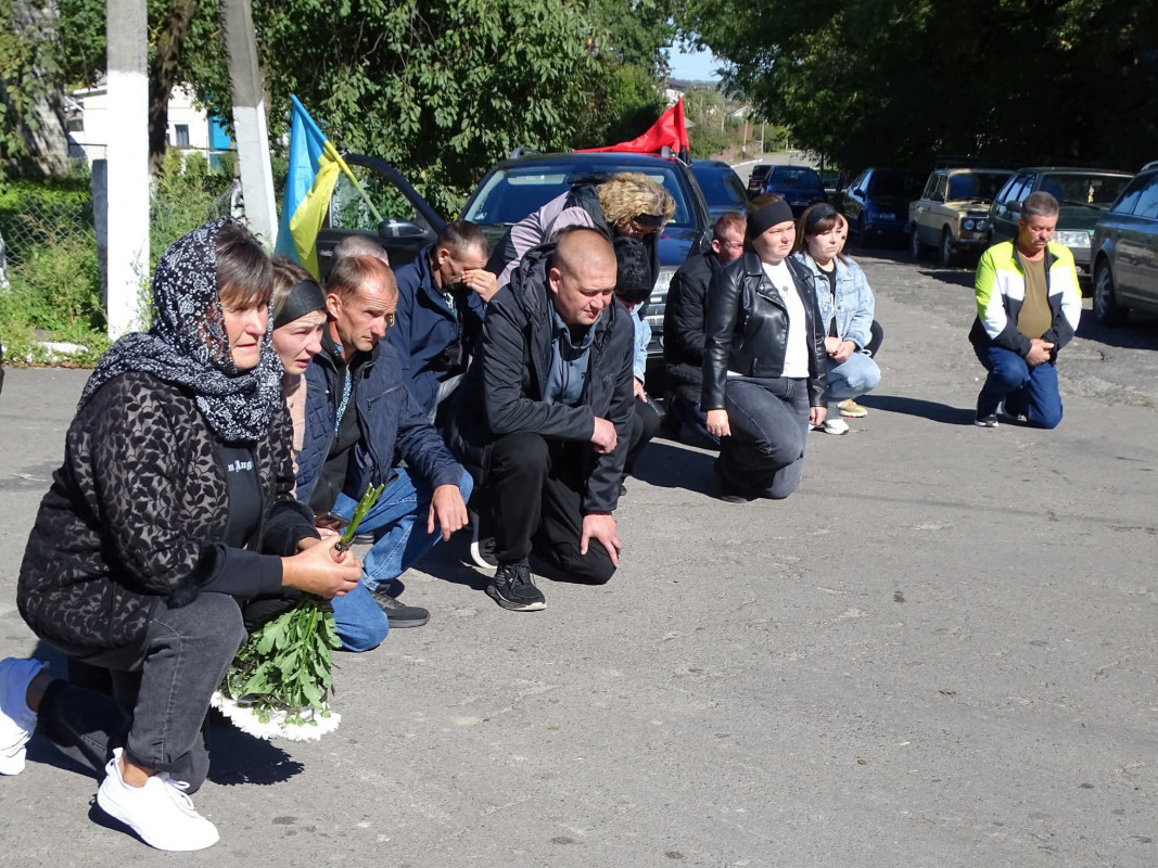 Війна забрала життя Героя: на Волині провели в останню путь Ігоря Бебеса