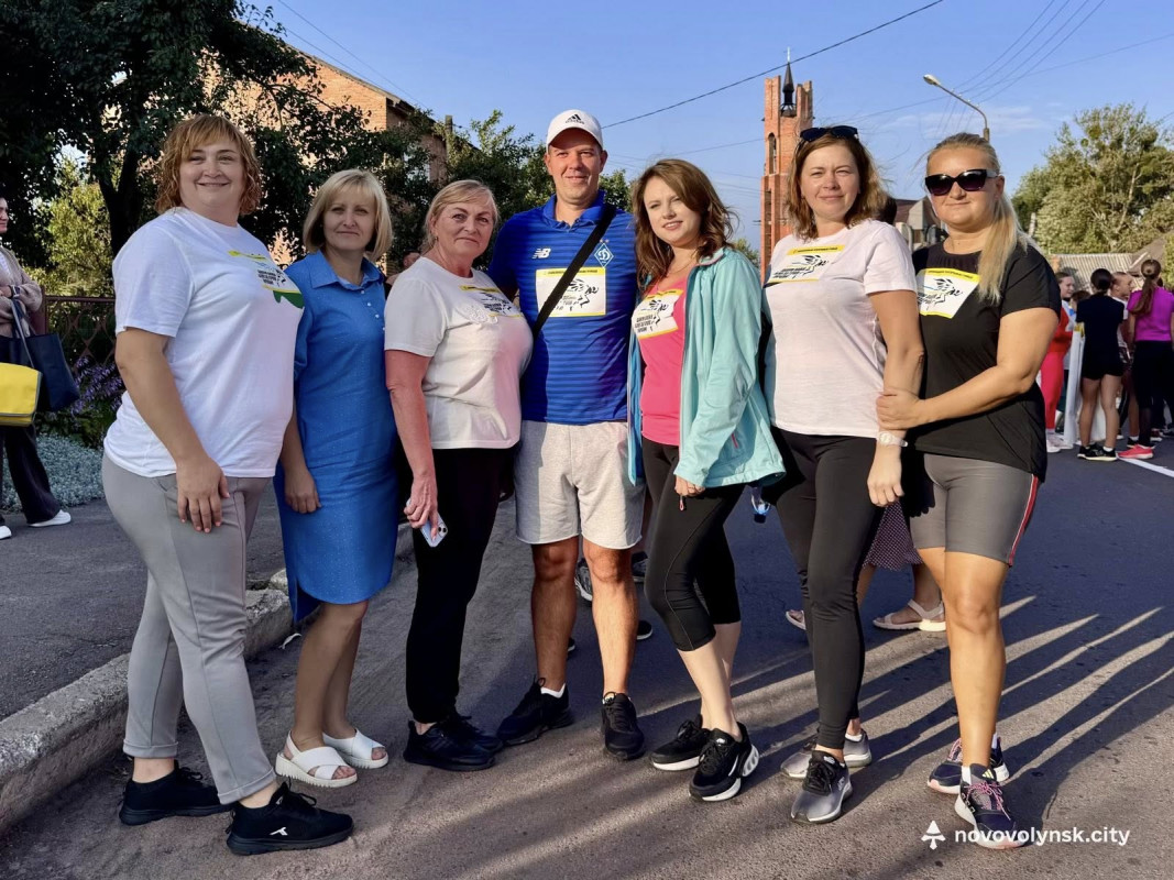 «Шаную воїнів, біжу за героїв України»: у місті на Волині на благодійному заході зібрали гроші для ЗСУ