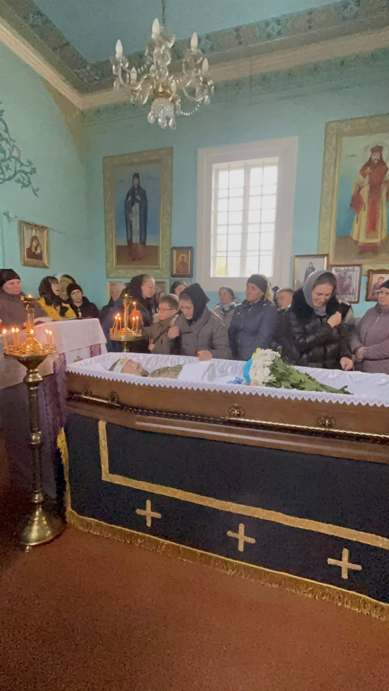 Навіки 37: на Волині провели в останню путь воїна Дениса Шайка