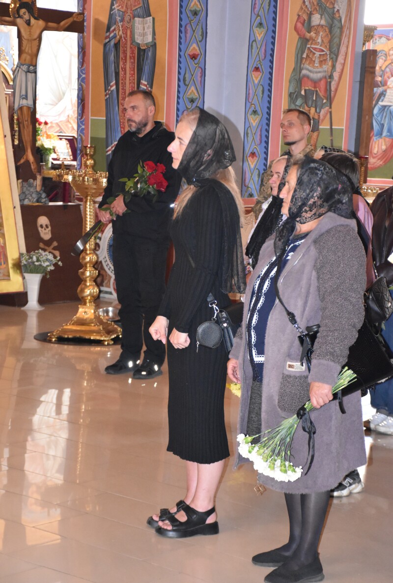 Луцьк у жалобі: в останню путь провели двох захисників, які загинули на фронті