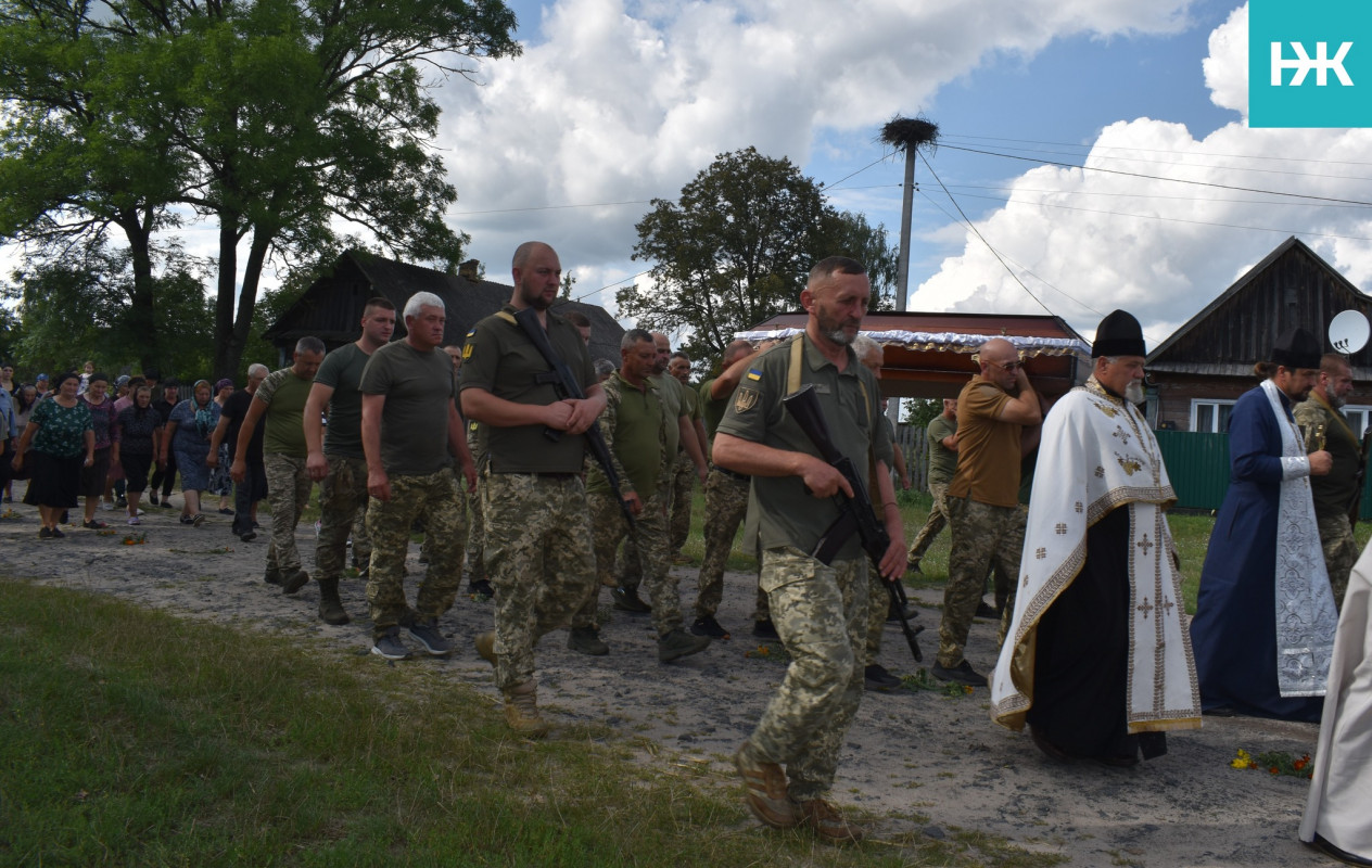 Волиняни провели в останню дорогу загиблого Героя з Волині Василя Маковського