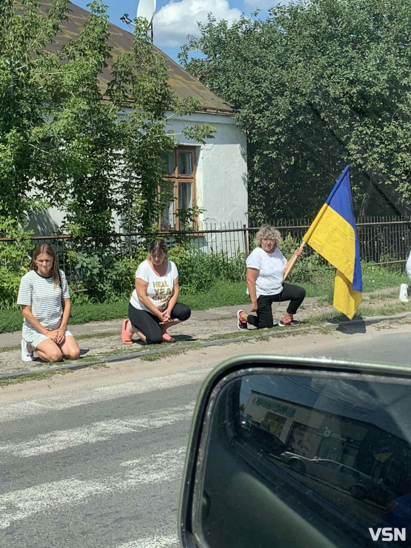 Недавно був вдома: у громаді на Волині попрощалися із 42-річним Героєм Юрієм Макаруком