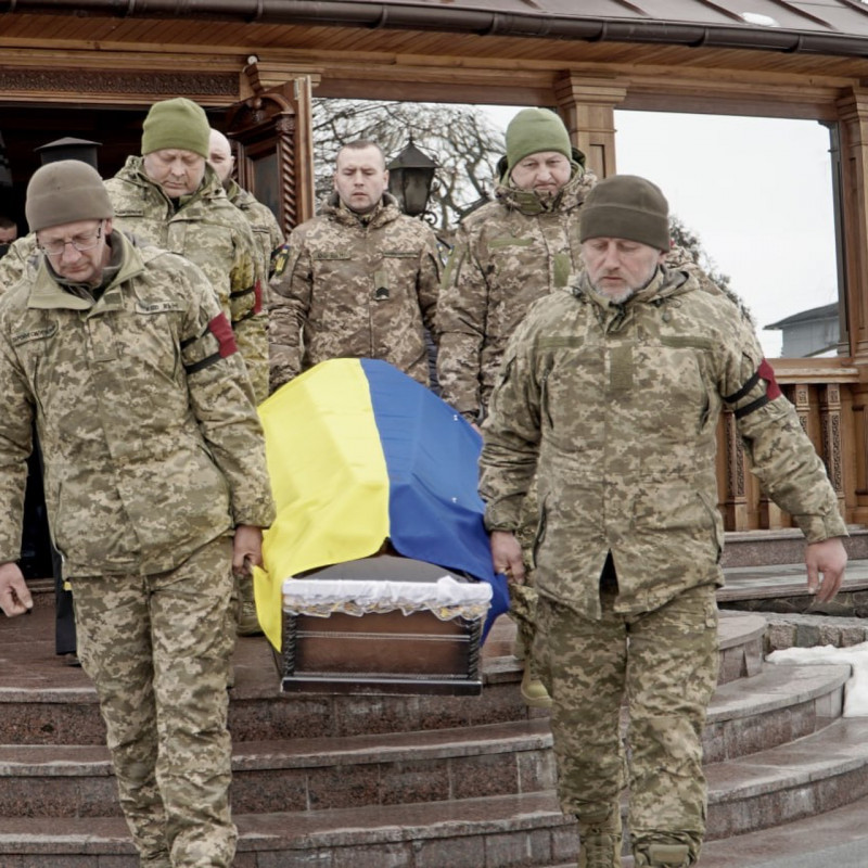 20 місяців вважався зниклим безвісти: на Волині в останню земну дорогу солдата Володимира Білусяка