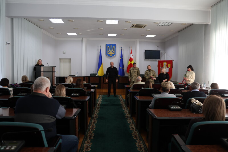 У Луцьку родинам загиблих воїнів вручили державні нагороди