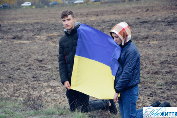 На Любешівщині під час похорону загиблого Героя Дмитра Зімича на небі з’явилася веселка