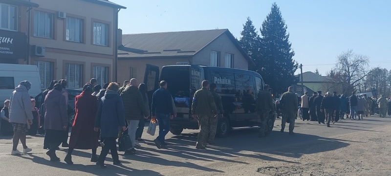 Його бойовий шлях пролягав через найгарячіші точки: на Волині попрощалися з воїном Миколою Ніколайчуком