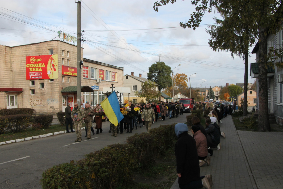 Кілька днів тому повернувся у військовий стрій: на Волині попрощалися з мужнім захисником Володимиром Євпаком