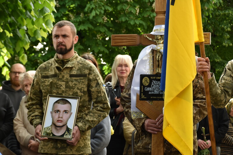У Луцьку в один день прощалися з трьома Героями - Сергієм Кравченком, Андрієм Крачуновим та Олексієм Каплуном