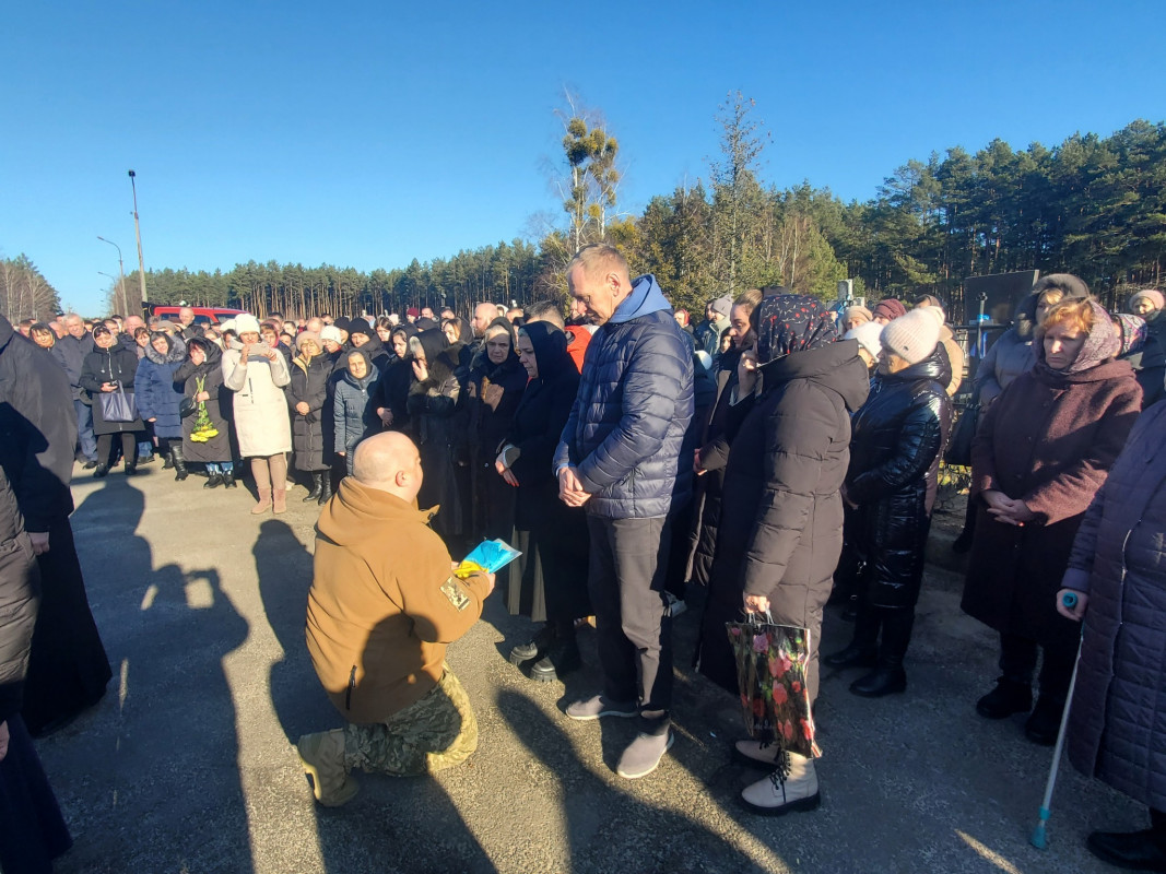 Не встиг створити сім'ю, не дожив до Перемоги: на Волині попрощалися з 25-річним Героєм Богданом Борисюком