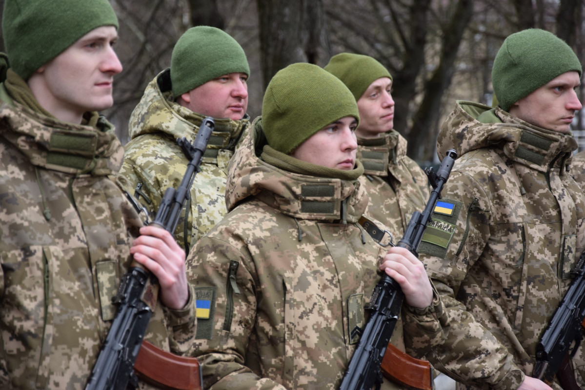 Наймолодшому - 19 років: новобранці Волинського прикордонного загону склали військову присягу