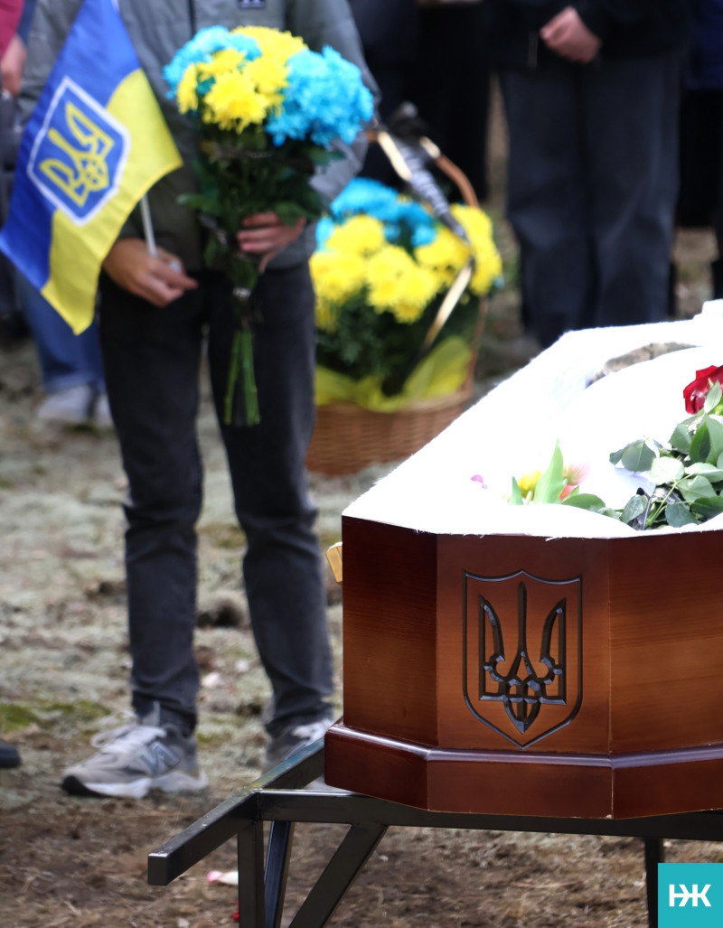 Пройшов АТО та пекло полону: на Волині попрощалися з Героєм Олександром Домальчуком