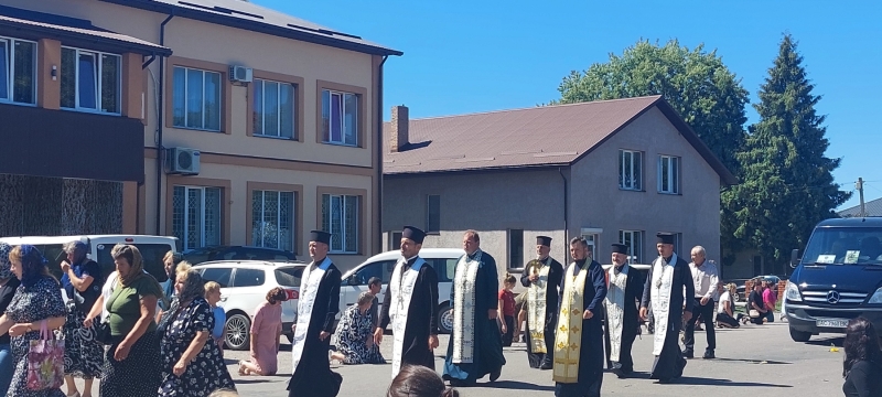 «Його очі горіли жагою до волі, до життя»: на Волині попрощалися з Героєм Михайлом Водоносом